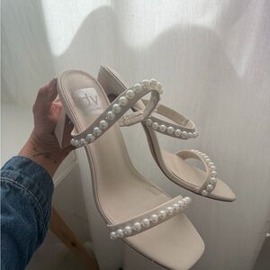Dolce Vita Cream Pearl Heels